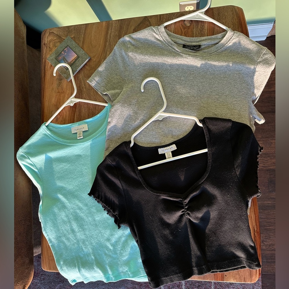 Top Shop Gray, Black ruched v, Mint Green Tops short sleeves U.S. 8 & gray: 4
